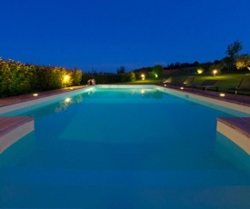 Luxurious Holiday Home in Marsciano with Swimming Pool